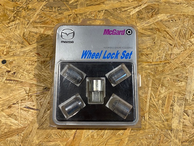 中古純正wheel Lock Set